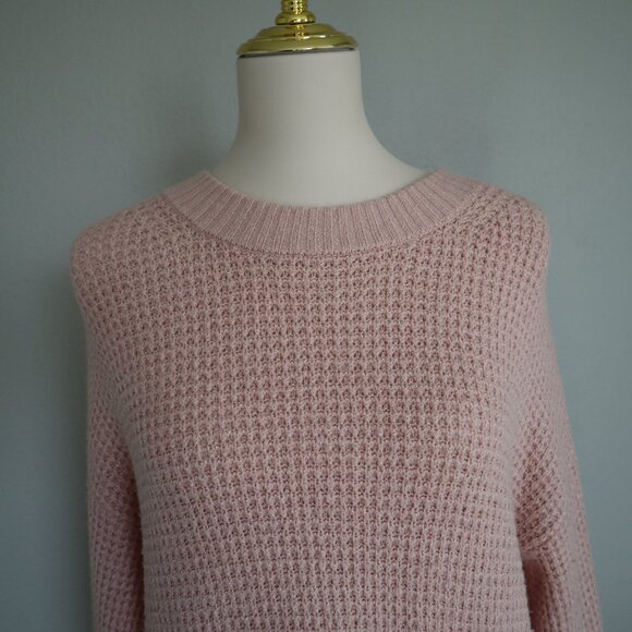 American Eagle Soft Pink Waffle Knit Pullover Sweater – Size S - Picture 3 of 4